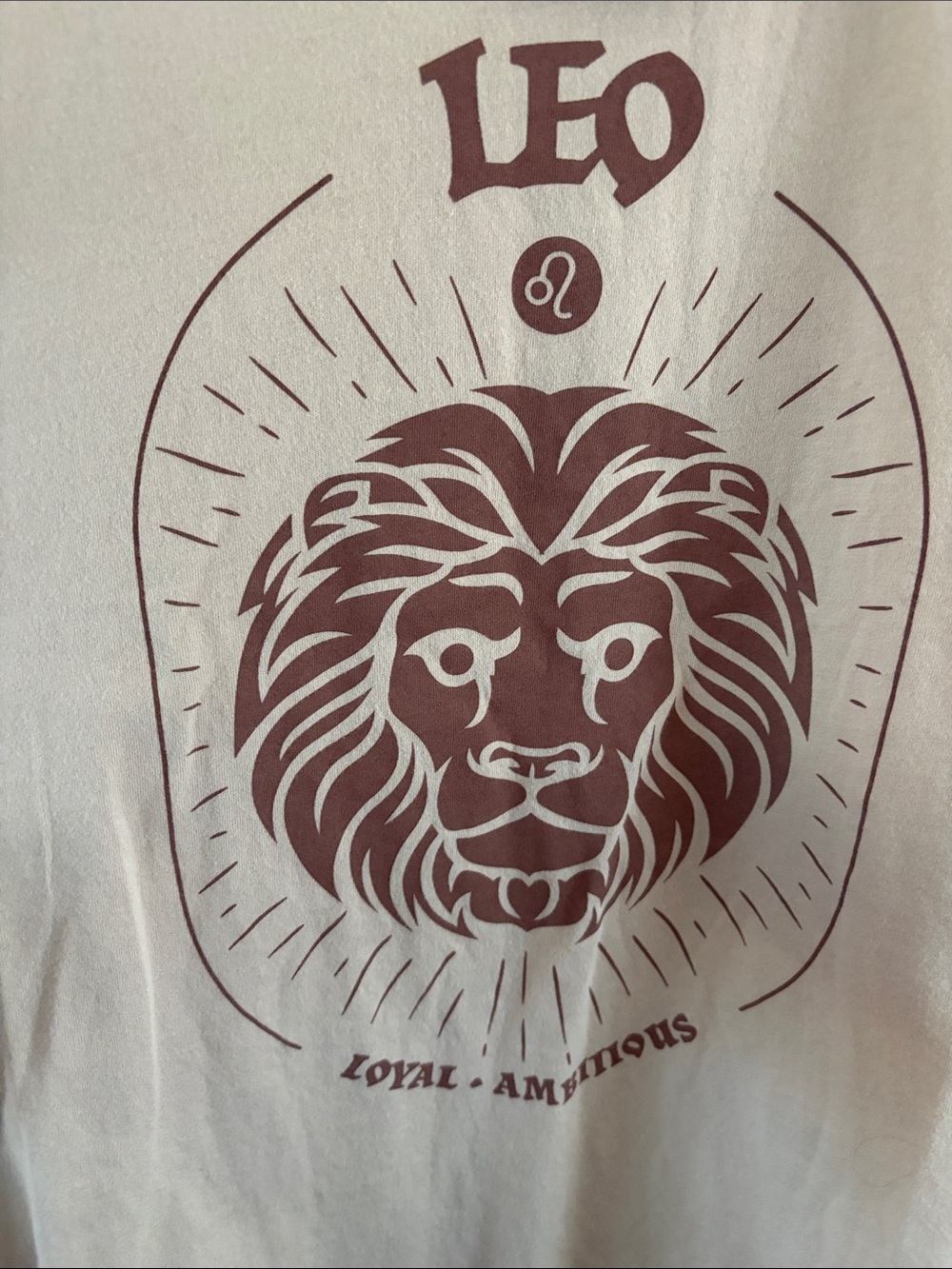 NWT Bohme short sleeve zodiac Leo tee |nude, brown | size medium - Picture 3 of 7